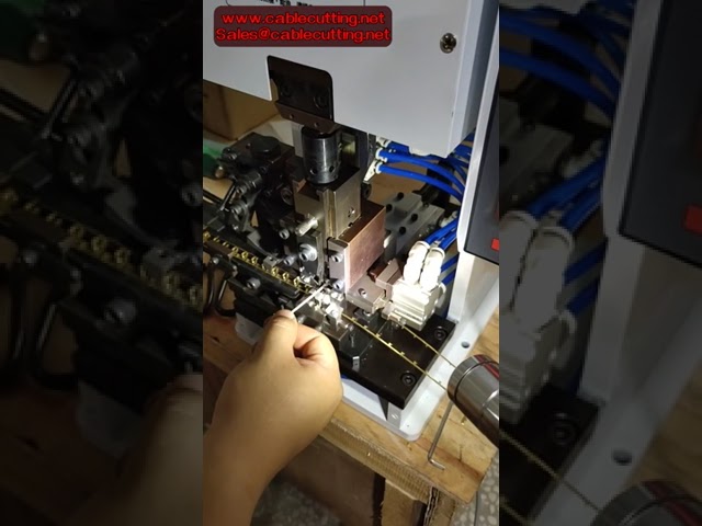 Molex Halvautomatisk Avskalnings- och Crimpmaskin för Flerkärniga Kablar och Tunna Elledningar