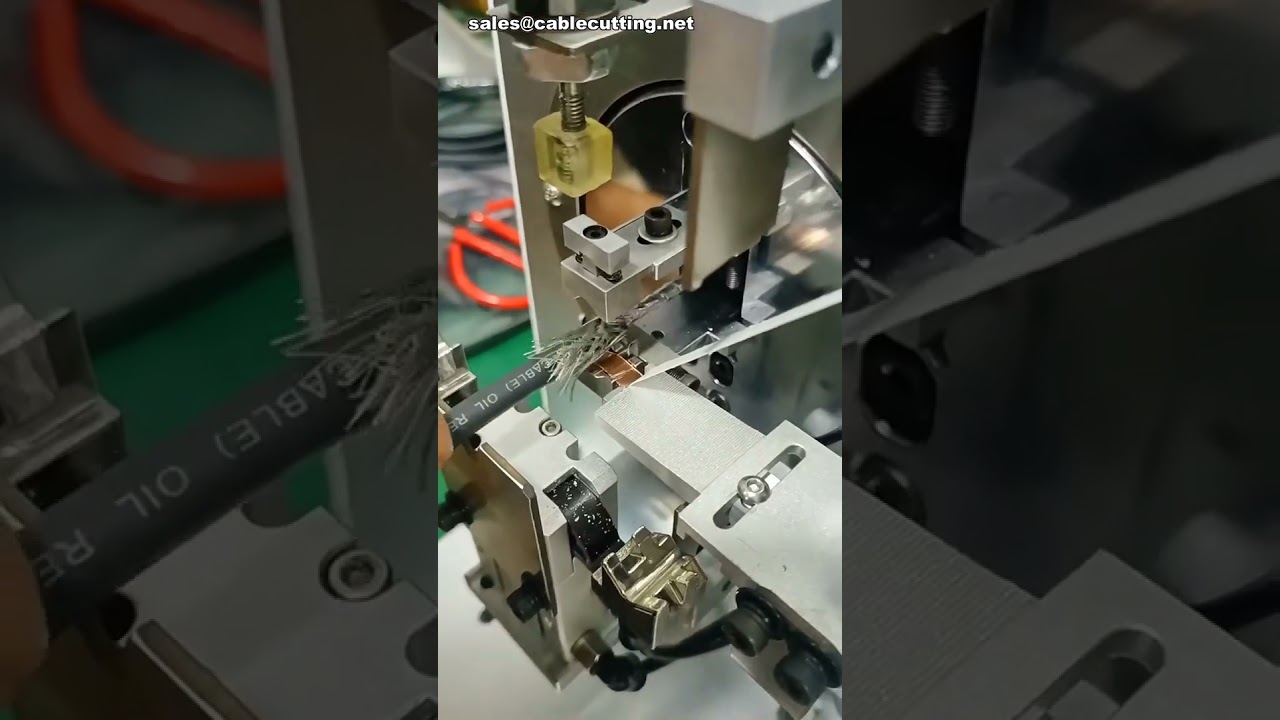 Halvautomatisk kopparfolielindningsmaskin – Effektiv förpackning i din fabrik #maskin #fabrik #automation