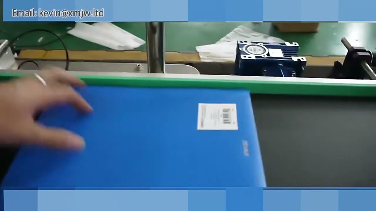 Helautomatisk etiketteringsmaskin med PE-tejp för kartonger, manualer och kort