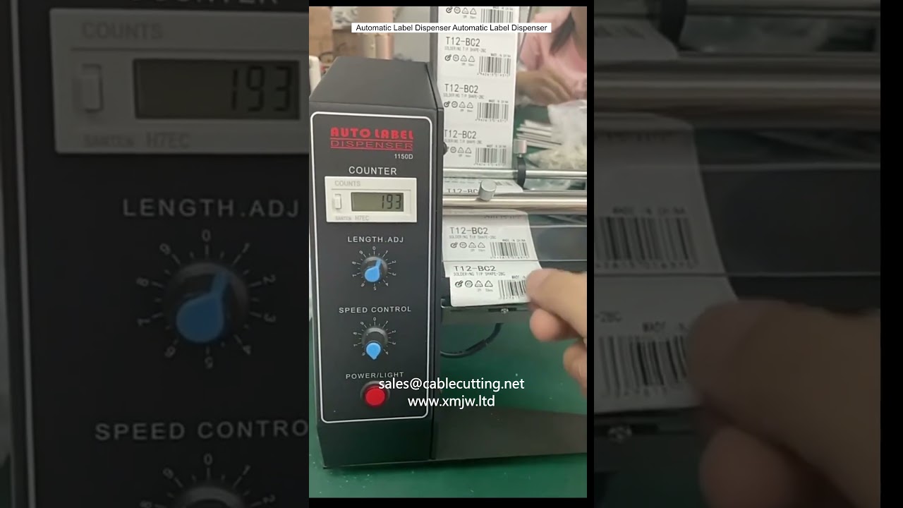 Effektiv automatisk etikettdispenser för snabb och exakt märkning